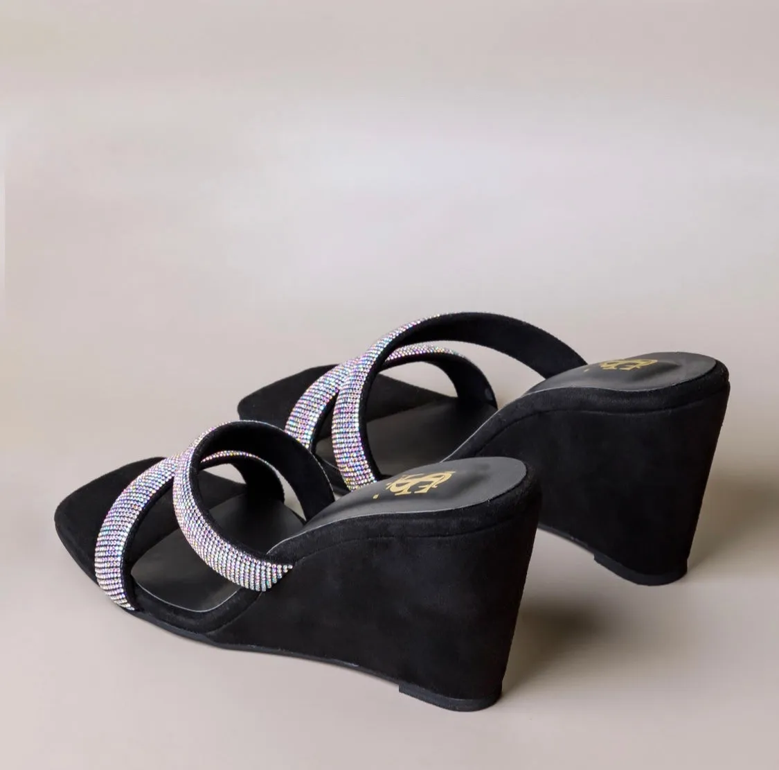 Ela Black Wedges