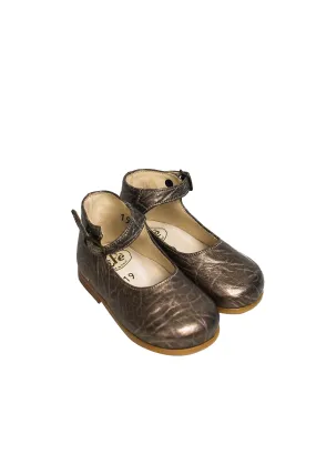 Flats 12-18M (EU19)