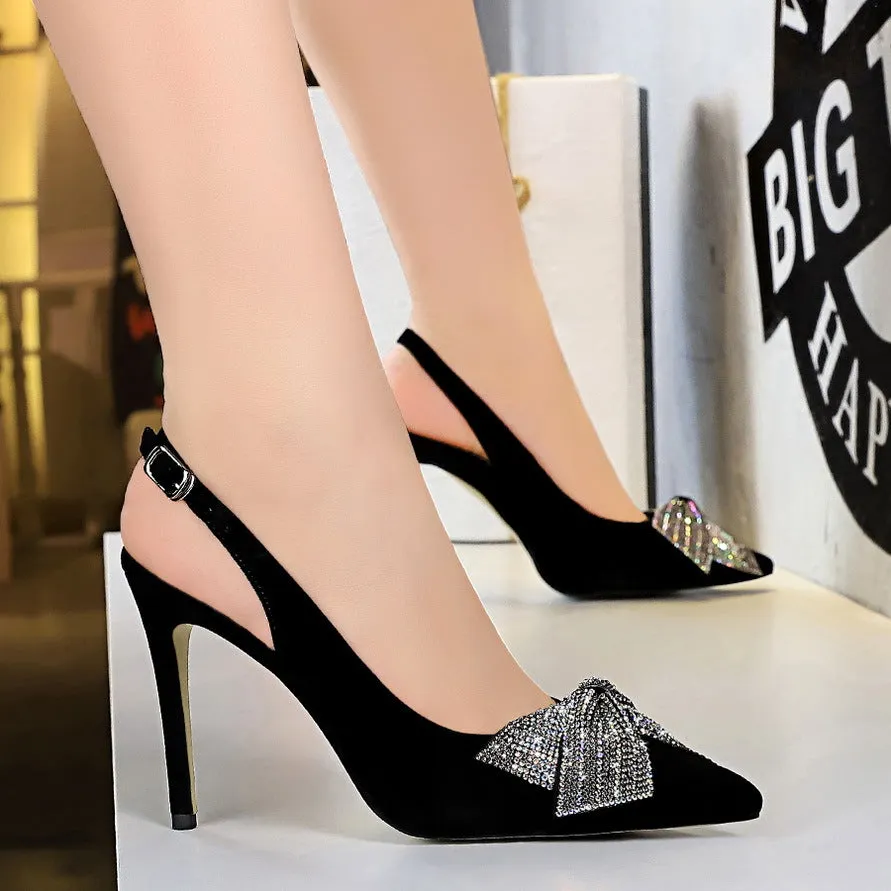 Hollow-out Rhinestone Shallow-mouth Tip Shoes