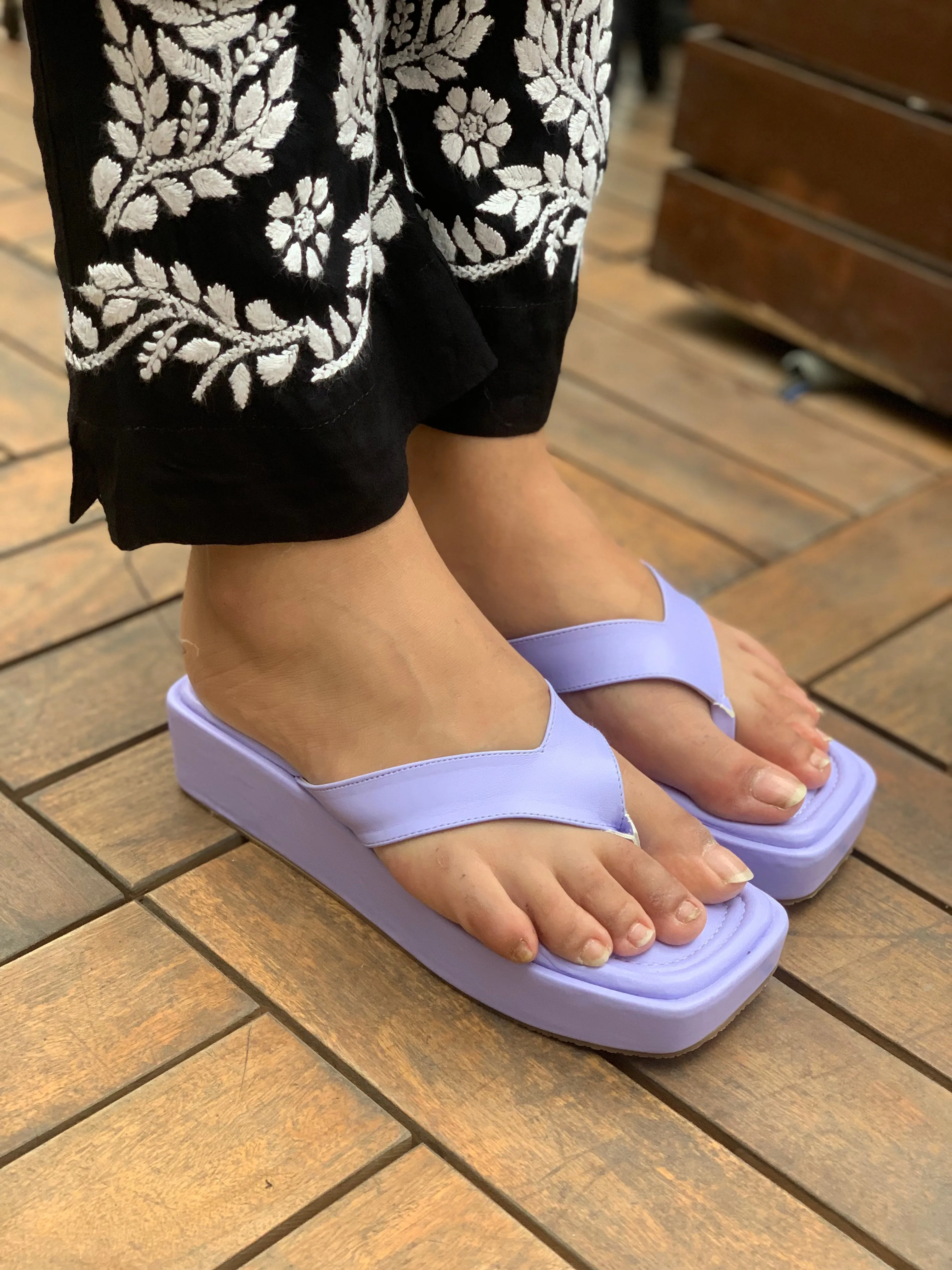 Lavender Toe Strappy Flatforms